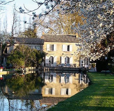Domaine Du Moulin Hotel Saint-Laurent-des-Arbres Eksteriør billede