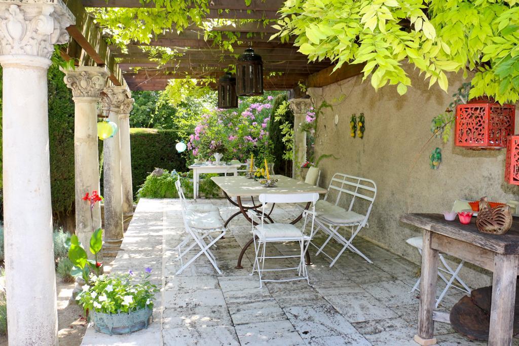 Domaine Du Moulin Hotel Saint-Laurent-des-Arbres Eksteriør billede